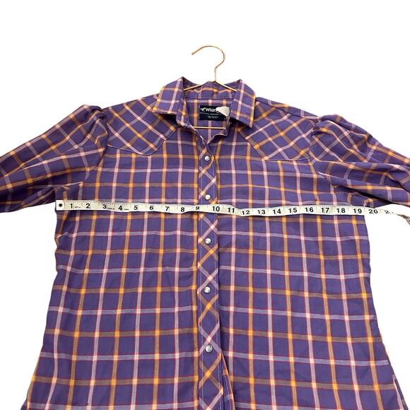Wrangler pearl snap purple plaid top size medium - Picture 5 of 5
